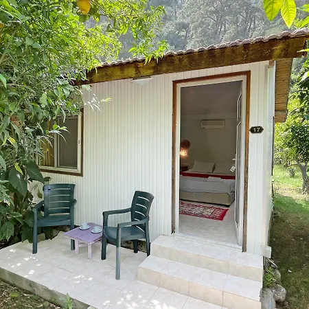 Pensjonat Garden Çıralı