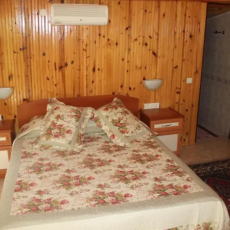 Garden 2* Çıralı
