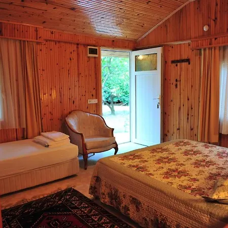 Pensiune Garden Çıralı