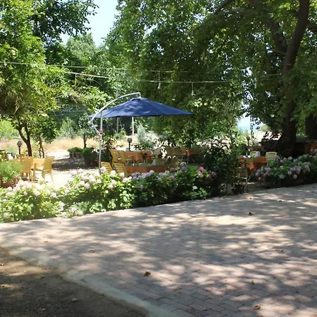 Garden Konukevi