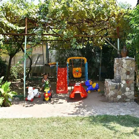Konukevi Garden
